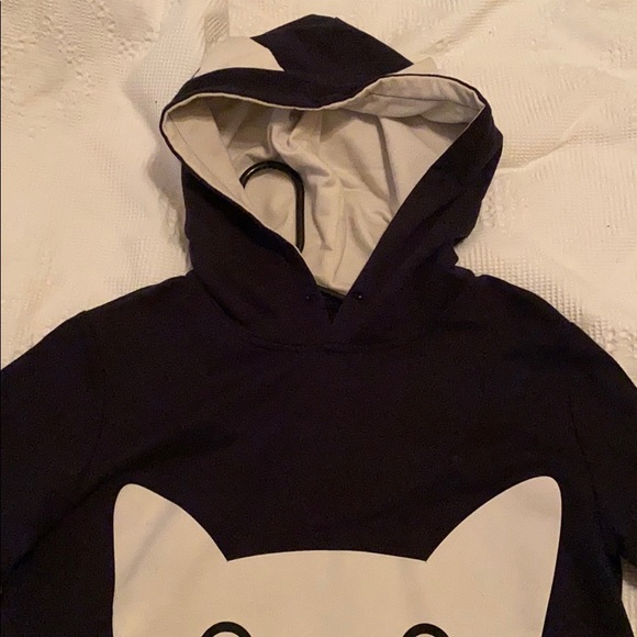 Cat Hoodie - Picture 3 of 3